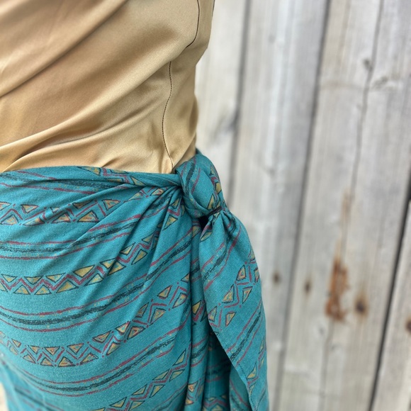 SOUTHWESTERN GREEN PATTERNED COTTON WRAP SKIRT SIZE SM-LG GREAT FOR BEACH - Picture 6 of 14